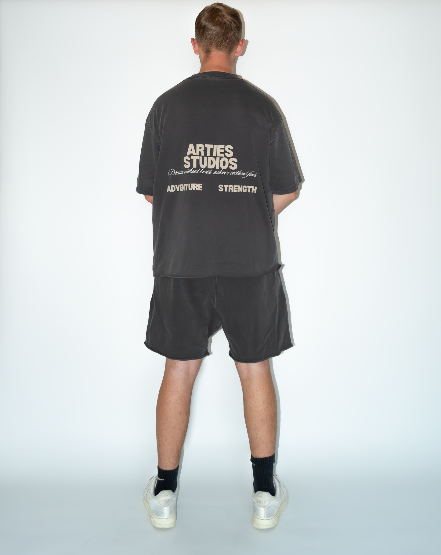DREAM BIG TEE